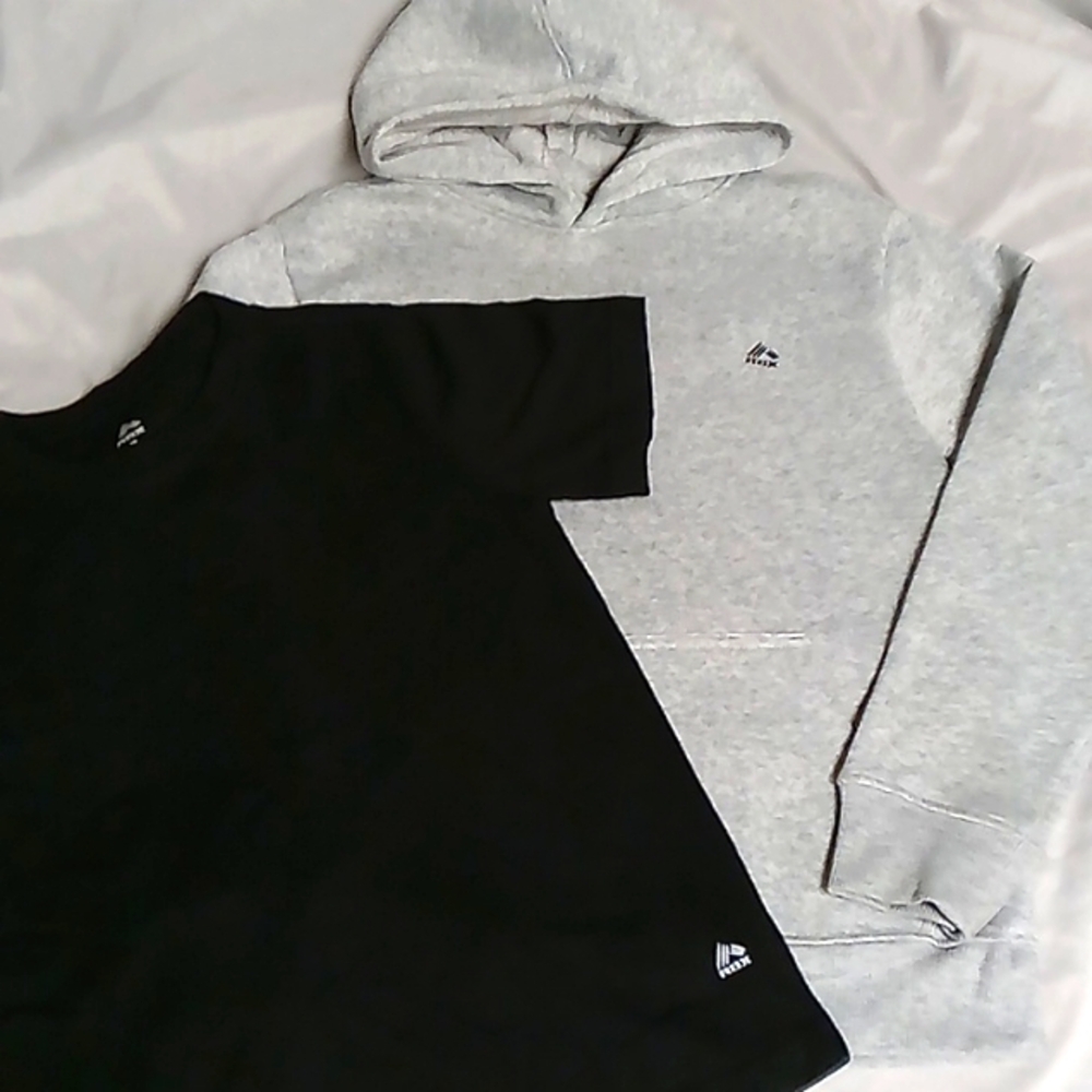 RBX..Sweatshirt and TeeShirt combo..Grey and White